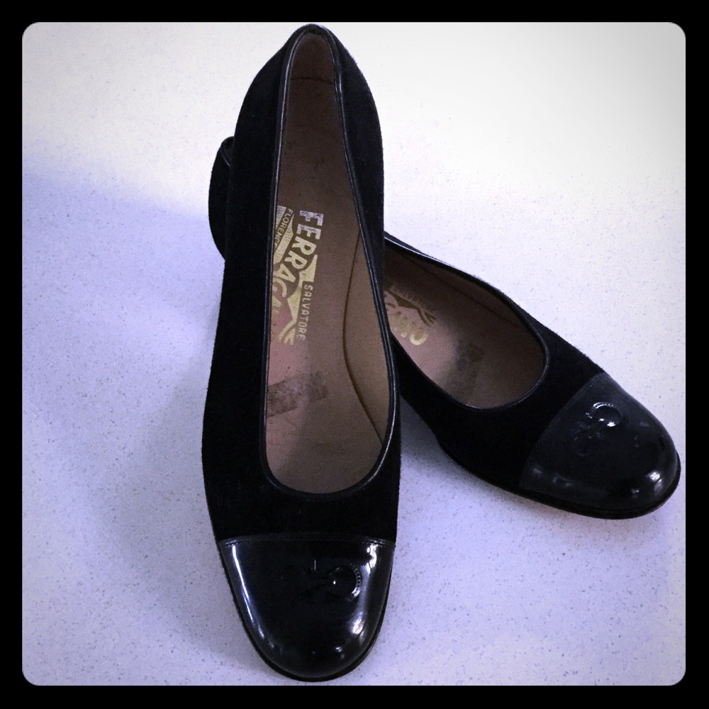 FERRAGAMO leather and patent shoes SZ 7